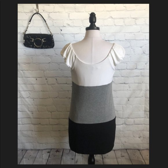 BCBG MaxAzria modest cap sleeve striped dress - Picture 2 of 7